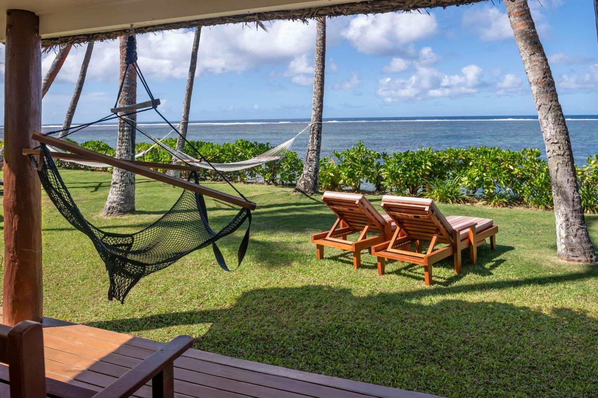 Outrigger Fiji Beach Resort Korotogo Ngoại thất bức ảnh View from a bungalow